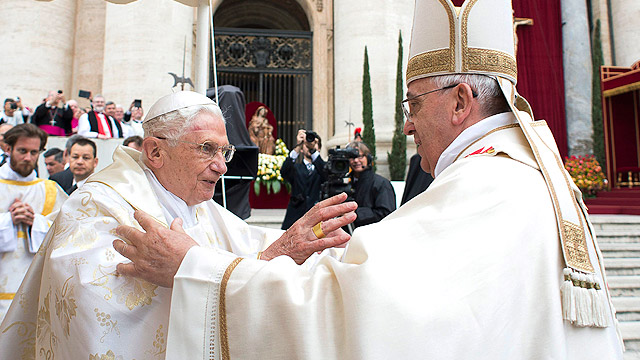 Two living popes